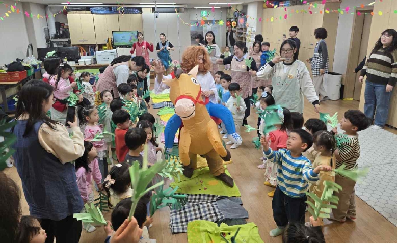 유아부에서 울리는 호산나~ 호산나~